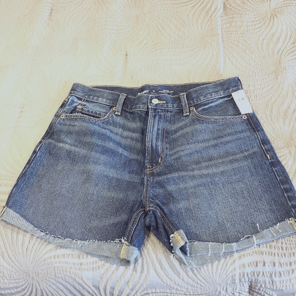 Old Navy jean shorts, Size 10